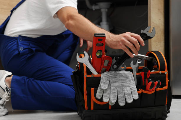 Best Emergency Plumbing Repair  in Lake Mills, WI
